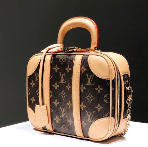 louis vuitton prices in china